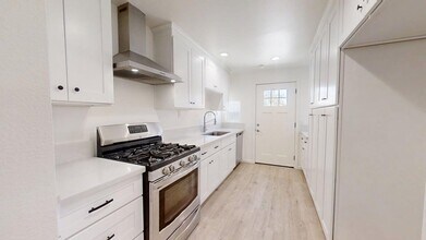 628 Mira Mar Ave-Unit -630A Mira Mar Avenue (ADU) in Long Beach, CA - Building Photo - Building Photo