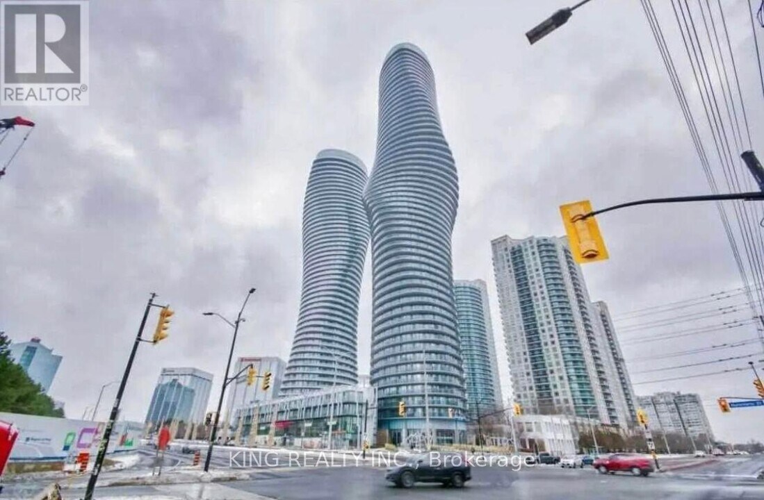 60 Absolute Ave in Mississauga, ON - Building Photo