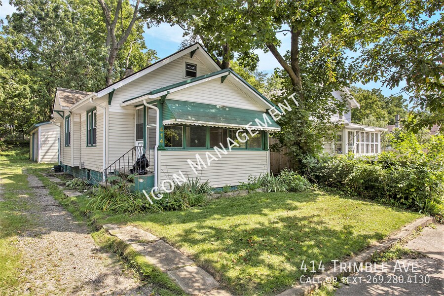 414 Trimble Ave in Kalamazoo, MI - Building Photo