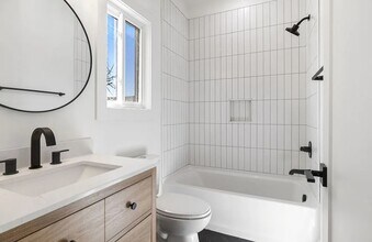 1905 Highland Ave in Columbia, TN - Building Photo - Building Photo