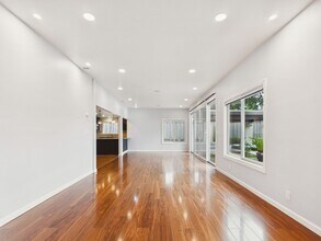 2110 Sharon Rd in Menlo Park, CA - Building Photo - Building Photo