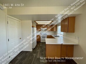 1661 W 4th St in Kuna, ID - Building Photo - Building Photo