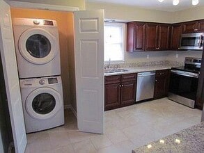 2948a Candlelight Way in Lexington, KY - Building Photo - Building Photo