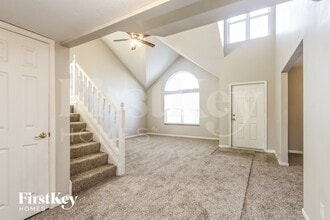 11419 Watts Bar Ct, Unit 400 MVC in Indianapolis, IN - Foto de edificio - Building Photo