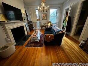 429 Marlborough St, Unit 2 in Boston, MA - Building Photo - Building Photo