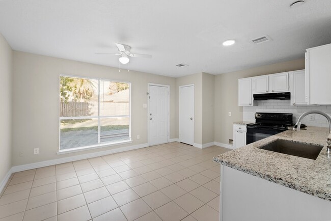 4259 Gypsy Pops Dr in Pasadena, TX - Building Photo - Building Photo