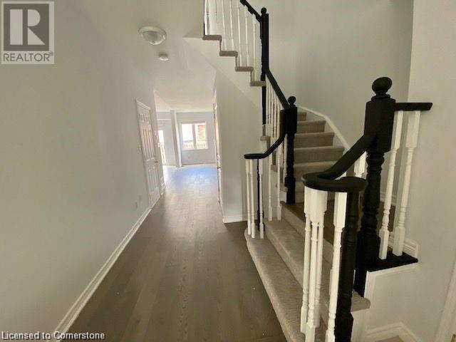 5325 Applegarth Dr in Burlington, ON - Building Photo - Building Photo