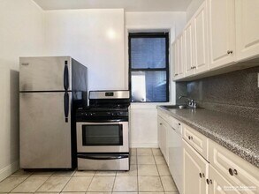 941 Amsterdam Ave in New York, NY - Building Photo - Building Photo