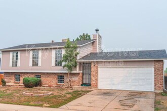4560 Eureka Ct in Denver, CO - Building Photo - Building Photo