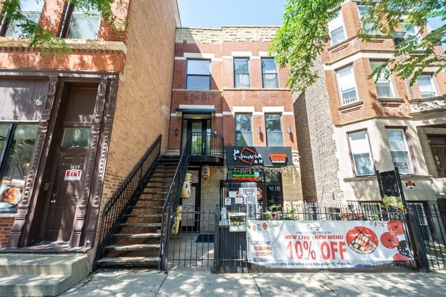 property at 1422 W Taylor St