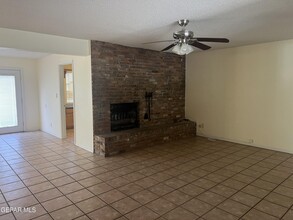 312 Coral Hills Rd in El Paso, TX - Building Photo - Building Photo