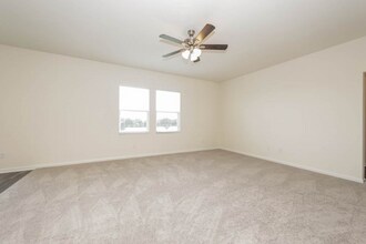 3550 Fellowship Rd in Columbia, TN - Building Photo - Building Photo