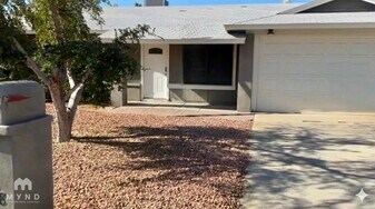 17828 N 48th Dr in Glendale, AZ - Building Photo