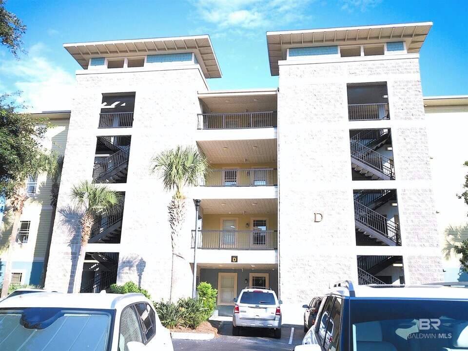 1430 Regency Rd in Gulf Shores, AL - Building Photo