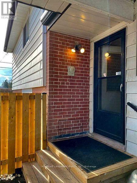 714 Cortez Ave in Pickering, ON - Building Photo - Building Photo