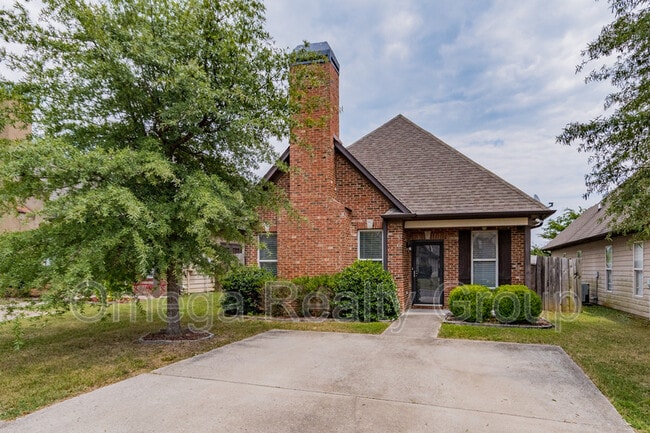 property at 1144 Washington Dr