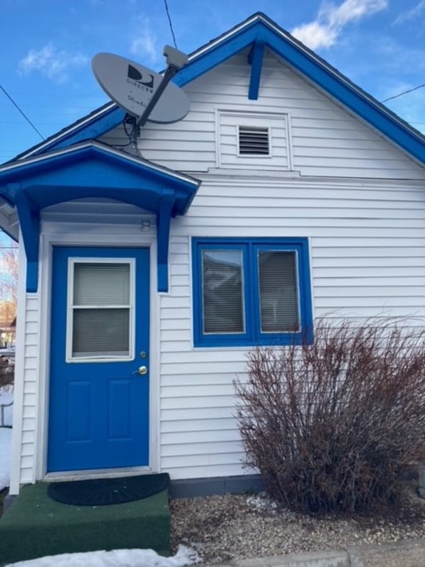property at 311 Adams St