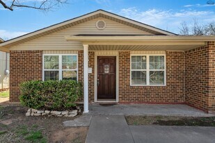 5115 Kingston Dr in Wichita Falls, TX - Building Photo