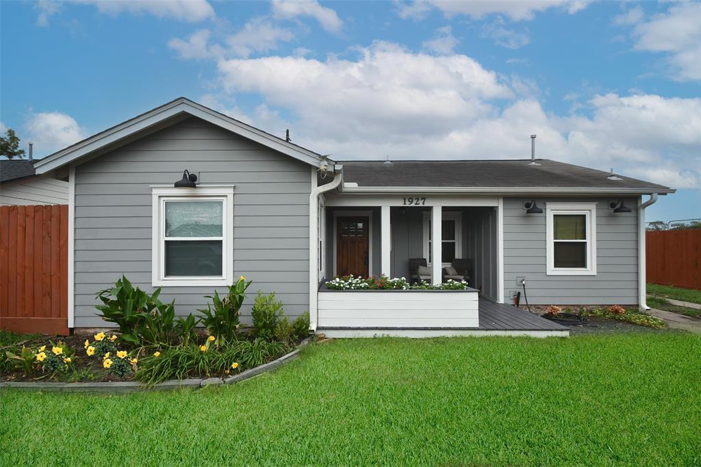 1927 Tabor St in Houston, TX - Building Photo