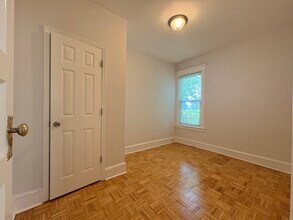 212 Grant Ave, Unit 1 in Jersey City, NJ - Building Photo - Building Photo