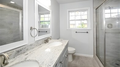 3834 Cambridge St in Slidell, LA - Foto de edificio - Building Photo