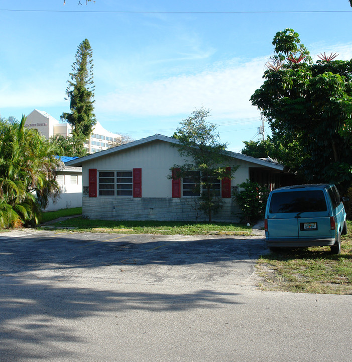 713 SE 19th St in Fort Lauderdale, FL - Building Photo