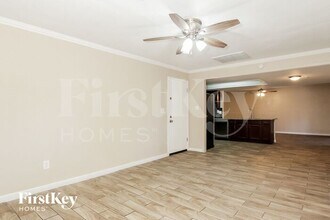 4527 W Mountain View Rd in Glendale, AZ - Foto de edificio - Building Photo