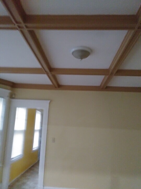 1560 Ella T Grasso Blvd-Unit -2nd Floor in New Haven, CT - Building Photo