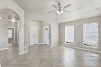 8412 Weeping Cherry Ln in Fort Worth, TX - Building Photo - Building Photo