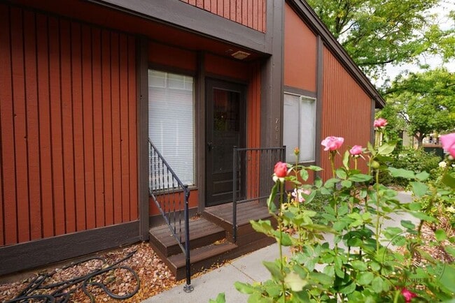 property at 1155 Lakeside Dr