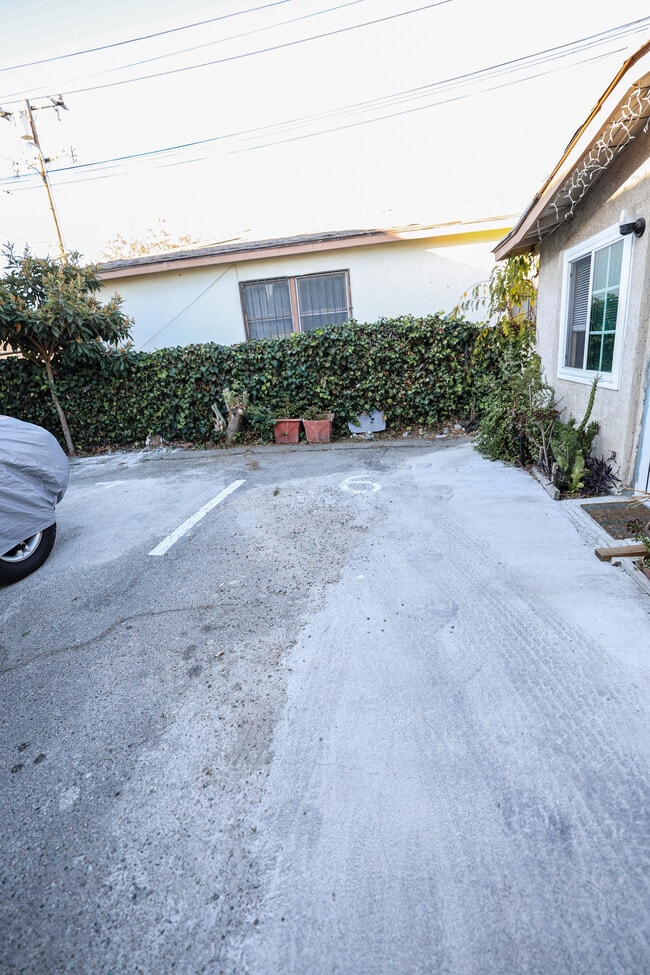 431 N Ynez Ave, Unit D in Monterey Park, CA - Building Photo - Building Photo