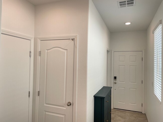 10814 Galveston Bay St in Las Vegas, NV - Building Photo - Building Photo