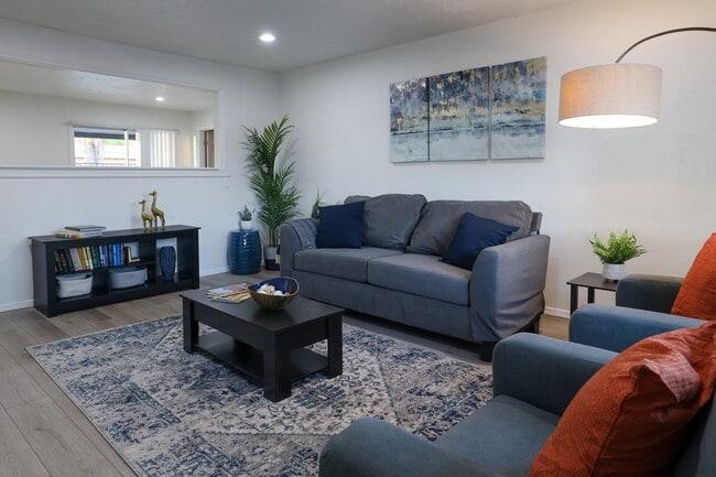 property at 328 E Dunbar Dr