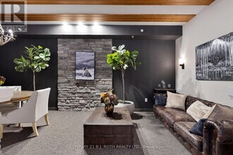 20 Koda St in Barrie, ON - Building Photo - Building Photo