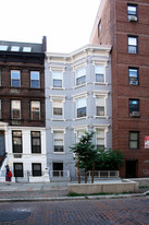 123 W 94th St Apartments