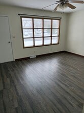 1502-1504 Douglas Ct, Unit 1504 in Belvidere, IL - Building Photo - Building Photo