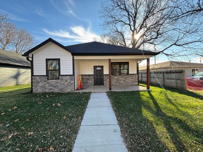 617 Yuma St in Manhattan, KS - Building Photo - Building Photo
