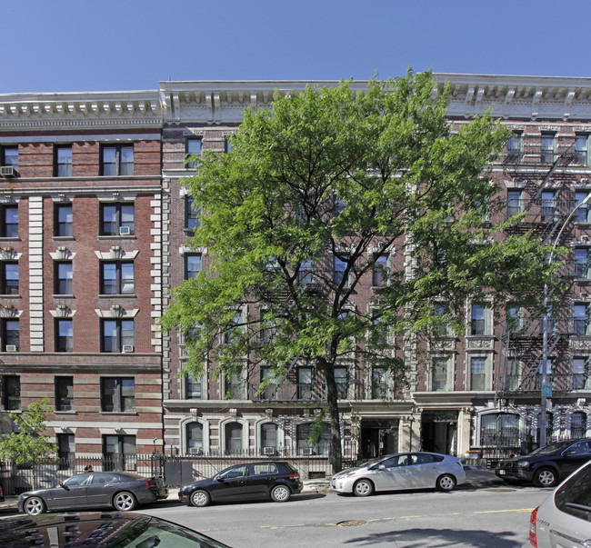 524 W 122nd St in New York, NY - Foto de edificio - Building Photo