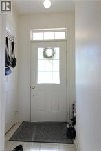 110 Highland Rd E in Kitchener, ON - Building Photo - Building Photo