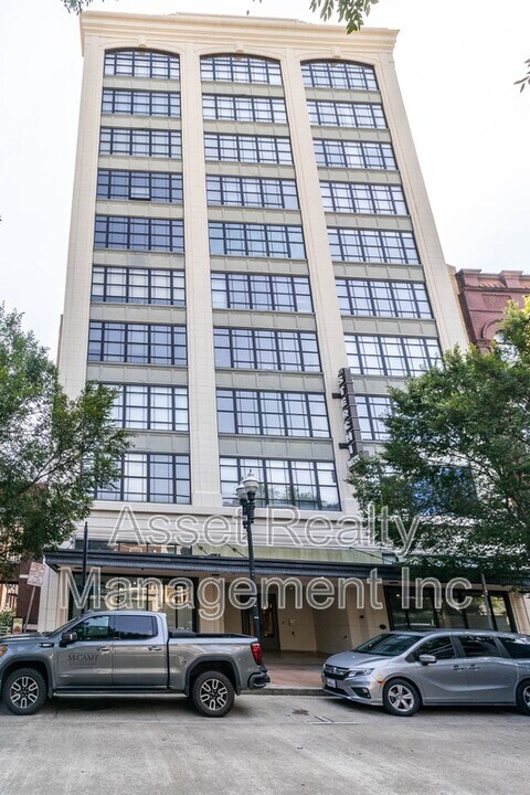 116 S Gay St in Knoxville, TN - Building Photo