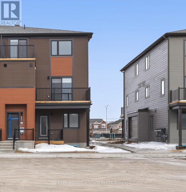 552 Entourage Private in Ottawa, ON - Building Photo - Building Photo