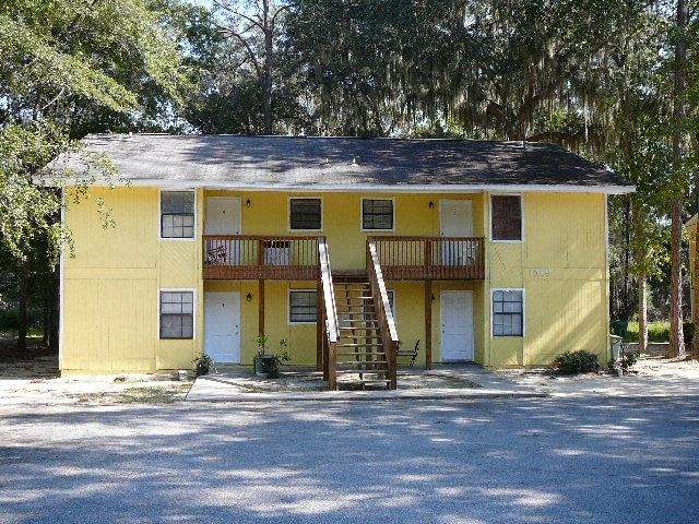 Ponderosa Dr 8-Unit in Valdosta, GA - Building Photo