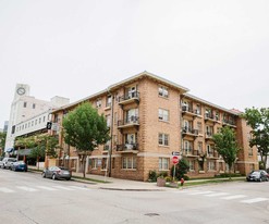 Leiland Apartments