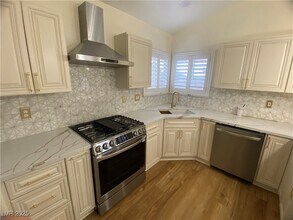 4016 Angel Face St in North Las Vegas, NV - Building Photo - Building Photo