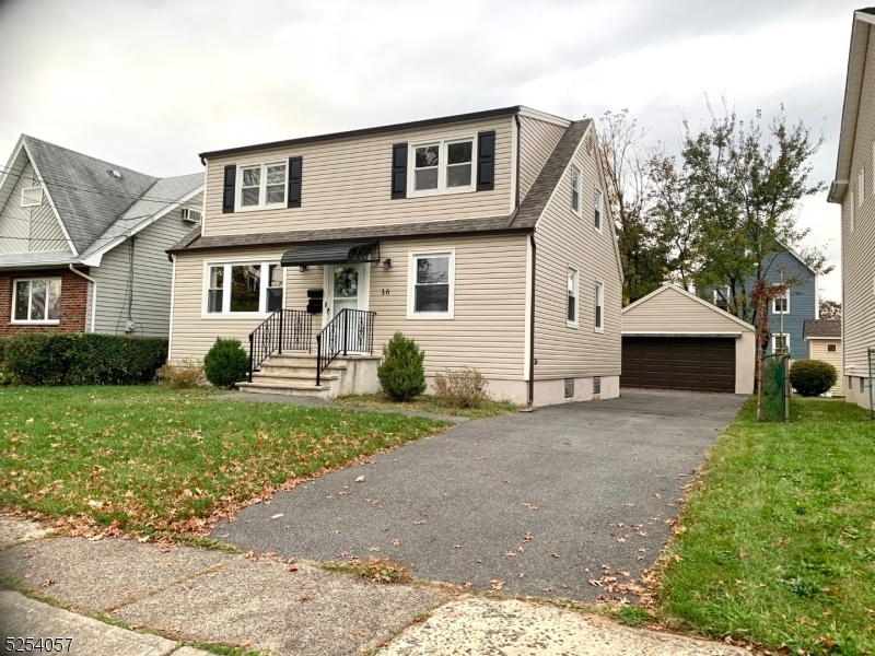 36 Kennebec St in Clifton, NJ - Building Photo