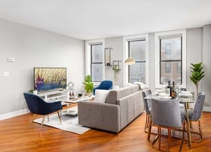 5000 N Sheridan Rd, Unit 806 in Chicago, IL - Building Photo - Building Photo