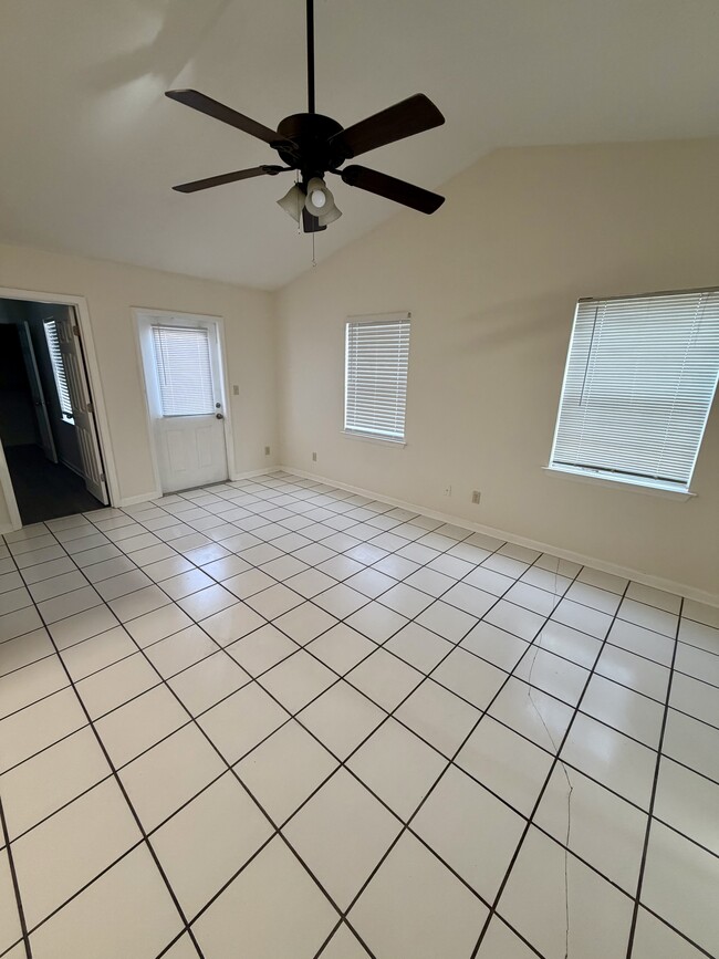 6224 Sunset Ave in Panama City Beach, FL - Building Photo - Building Photo