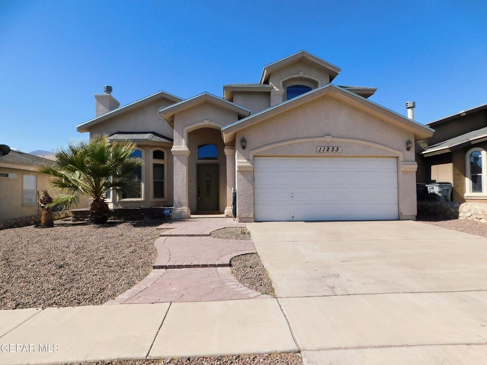 11233 Red Barrel Pl in El Paso, TX - Building Photo