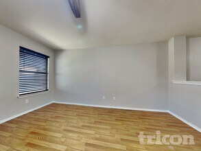 201 Outfitter Dr in Bastrop, TX - Building Photo - Building Photo