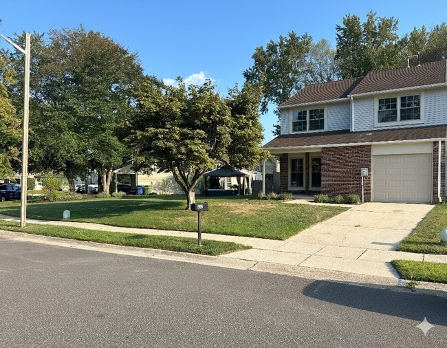 property at 223 Foxwood Ln